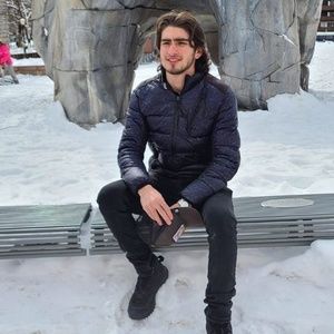 Meet your Posher, Adrian